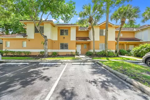 796 NW 91st Ter, Plantation, FL 33324