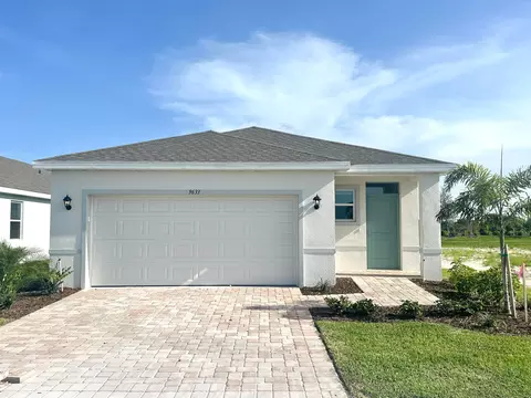9633 Venetian Sq, Vero Beach, FL 32966