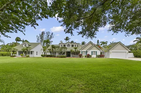 5637 Lago Del Sol Dr, Lake Worth, FL 33449