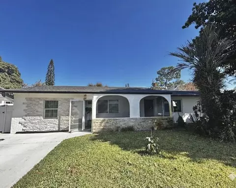 1301 SE Sandpiper Ln, Stuart, FL 34996