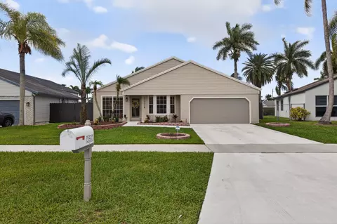 13560 SW 9th Ct, Davie, FL 33325