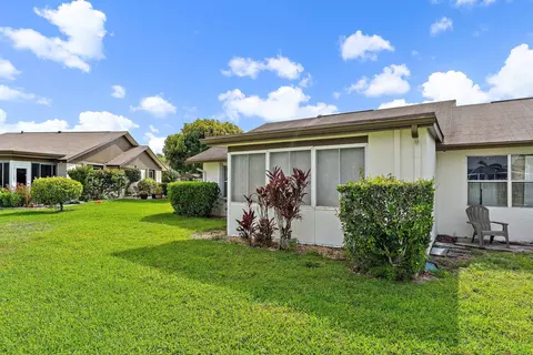 Exterior - 109 Doe Trl, Jupiter, FL 33458 photo 7 of 7