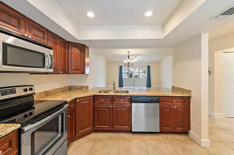 Kitchen - 109 Doe Trl, Jupiter, FL 33458 photo 3 of 3