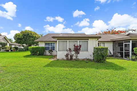 Exterior - 109 Doe Trl, Jupiter, FL 33458 photo 6 of 7