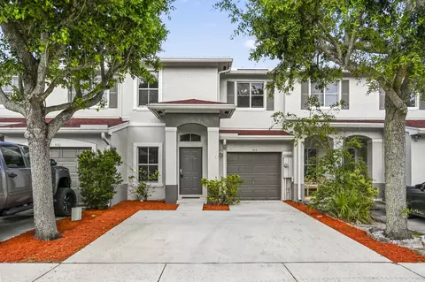304 N Palm Villas Way, Palm Springs, FL 33461