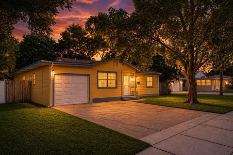 713 NE 35th St, Oakland Park, FL 33334