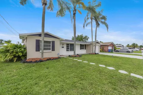 1710 W River Dr, Margate, FL 33063