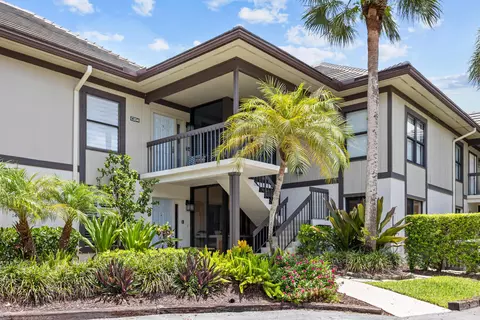 13254 Polo Club Rd #C204, Wellington, FL 33414