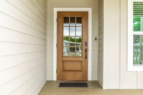 Entry Way - 1218 6th St, Okeechobee, FL 34974 photo 1 of 2