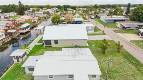 View/Area - 1218 6th St, Okeechobee, FL 34974 photo 2 of 11