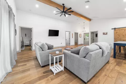 Living - 1218 6th St, Okeechobee, FL 34974 photo 2 of 3