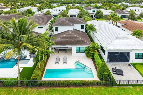 13689 Artisan Cir, Palm Beach Gardens, FL 33418