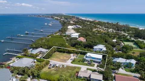 5157 NE Shore Village Ter, Hutchinson Island, FL 34996