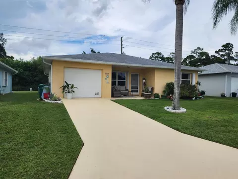 5668 Travelers Way, Fort Pierce, FL 34982