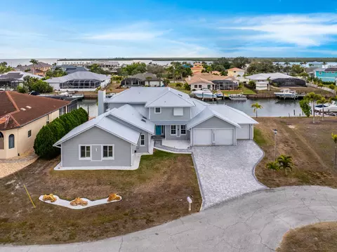 139 SW Seville Pl Pl SW, Port Charlotte, FL 33952