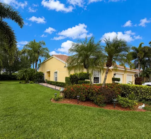 9461 Bridgeport Dr, West Palm Beach, FL 33411