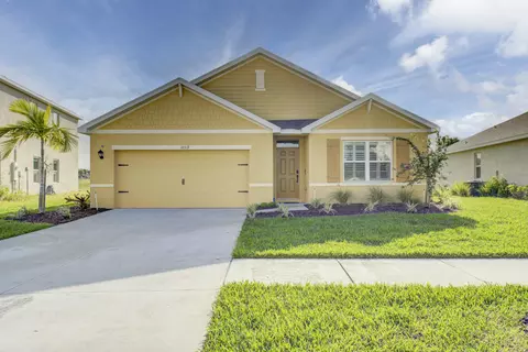 10519 SW Vasari Way, Port Saint Lucie, FL 34987