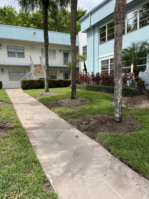 434 Normandy #J, Delray Beach, FL 33484