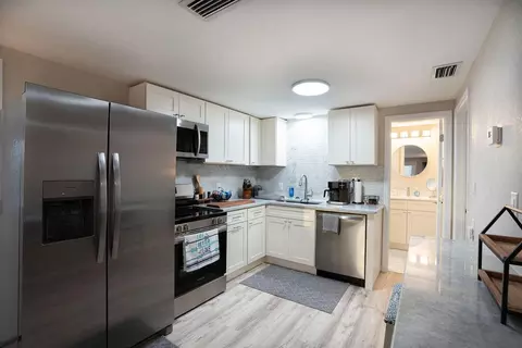 Kitchen - 1020 4th St, Okeechobee, FL 34974 photo 5 of 6