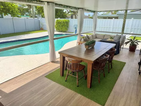 1516 NW 58th Ave, Margate, FL 33063