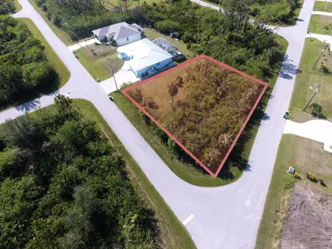 13177 Windcrest Dr, Port Charlotte, FL 33953
