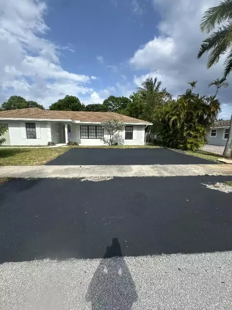 8-10 NE 9th Ave, Deerfield Beach, FL 33441