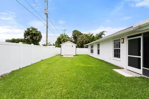 701 SE Dolphin Dr, Stuart, FL 34996 photo 41