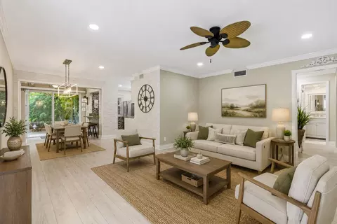34 Colonial Club Dr #101, Boynton Beach, FL 33435