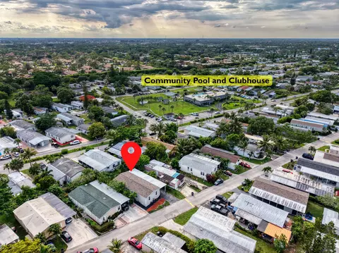 4625 Jill Pl, Greenacres, FL 33463