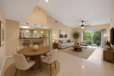 5011 Wiles Rd UNIT 303, Coconut Creek, FL 33073