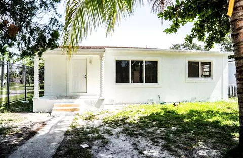 841 NW 116th Ter, Miami, FL 33168