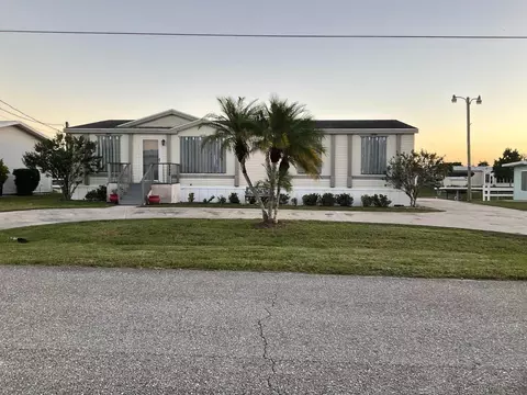 2508 SE 32nd St, Okeechobee, FL 34974