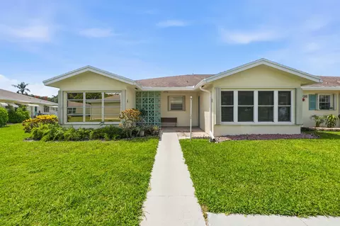 5126 Lakefront Blvd #B, Delray Beach, FL 33484