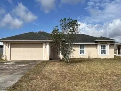 1944 SW Breezeway St, Port Saint Lucie, FL 34987