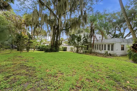 Exterior - 576 SW Rustic Cir, Stuart, FL 34997 photo 10 of 14