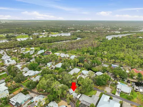 View/Area - 576 SW Rustic Cir, Stuart, FL 34997 photo 4 of 6