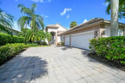 8197 Cypress Point Rd, West Palm Beach, FL 33412