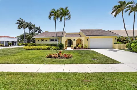 2305 SW 23rd Cranbrook Dr, Boynton Beach, FL 33436