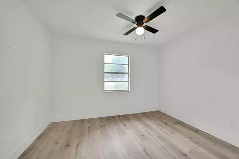 Bedroom - 833 NW 34th St, Okeechobee, FL 34972 photo 1 of 6