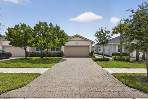 1290 Tangled Orchard Trce, Loxahatchee, FL 33470