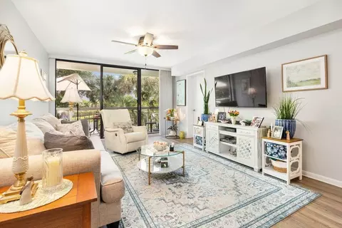 2401 Village Blvd #305, West Palm Beach, FL 33409