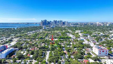 295 NE 55th St, Miami, FL 33137