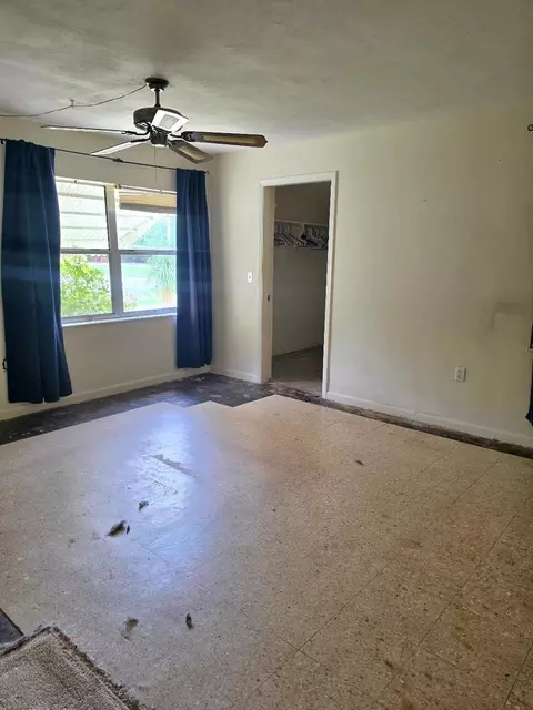 Bedroom - 325 SE 16th Ave, Okeechobee, FL 34974 photo 1 of 2