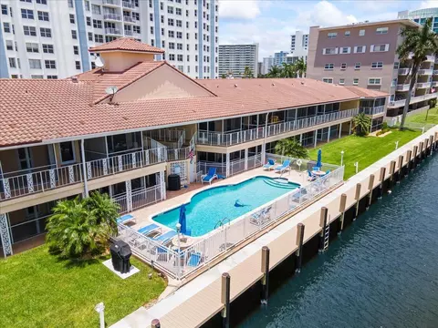 2864 NE 33rd Ct #205, Fort Lauderdale, FL 33306