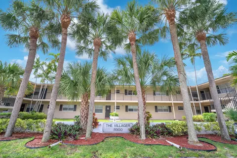 8900 W Sample Rd #204, Coral Springs, FL 33065