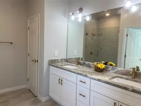 Bath - 4229 Elson Ave, Sebring, FL 33875 photo 1 of 1