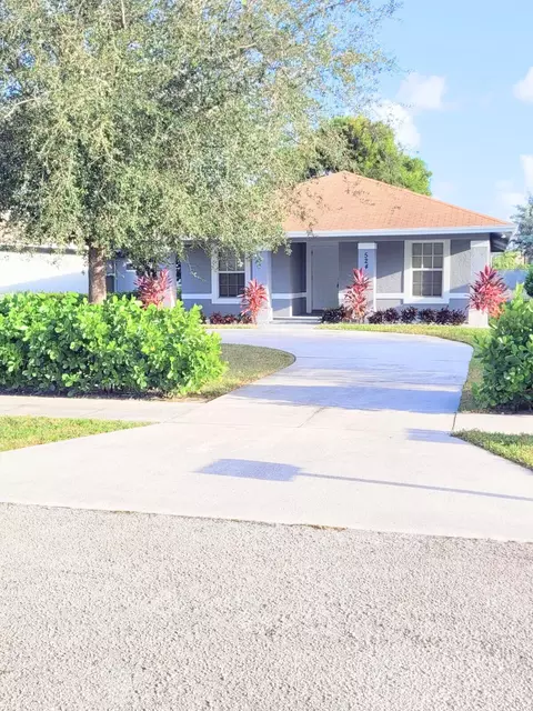 524 Southridge Rd, Delray Beach, FL 33444