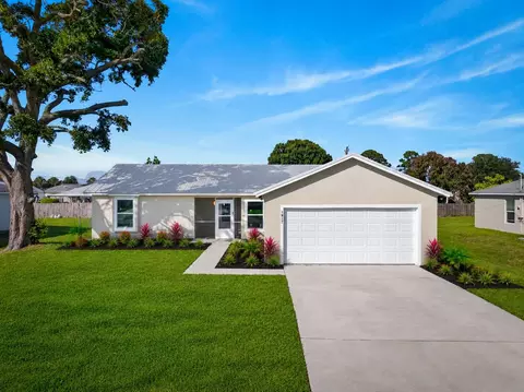 1917 SW Flower Ln, Port Saint Lucie, FL 34953