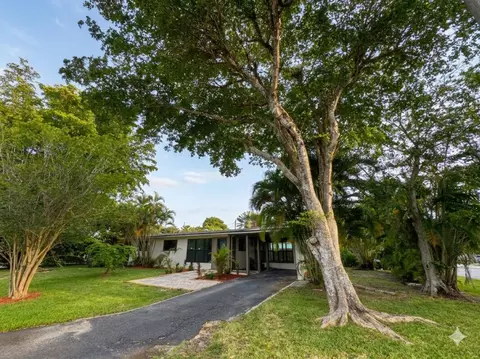 2513 NW 8th Ave, Fort Lauderdale, FL 33311