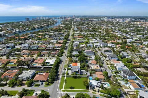 498 NE 14th St, Boca Raton, FL 33432